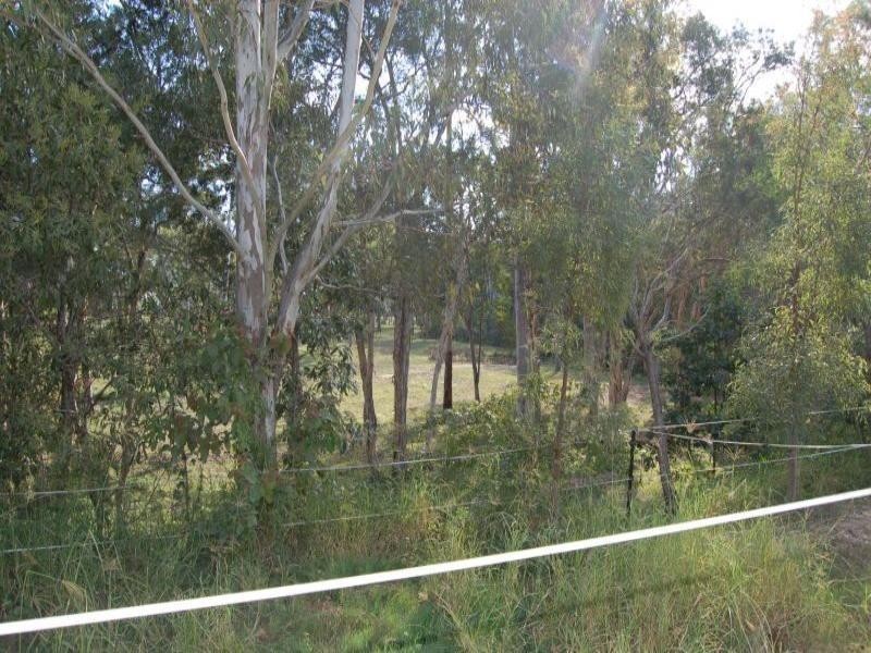 257-271 Lance Road, North Maclean QLD 4280