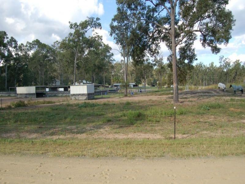 257-271 Lance Road, North Maclean QLD 4280