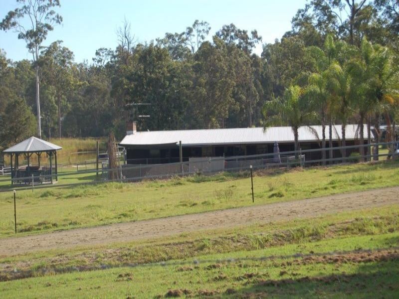 257-271 Lance Road, North Maclean QLD 4280