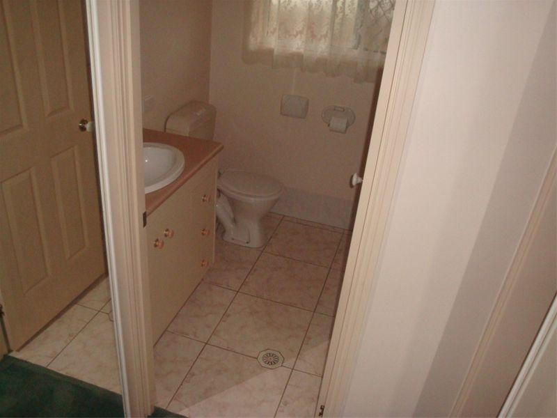 Regents Park QLD 4118