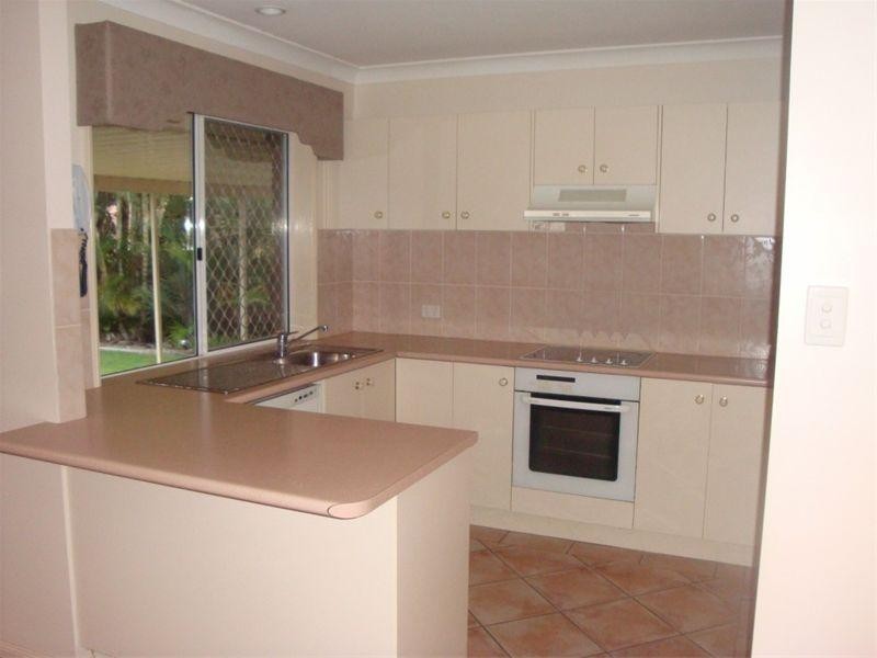 Regents Park QLD 4118