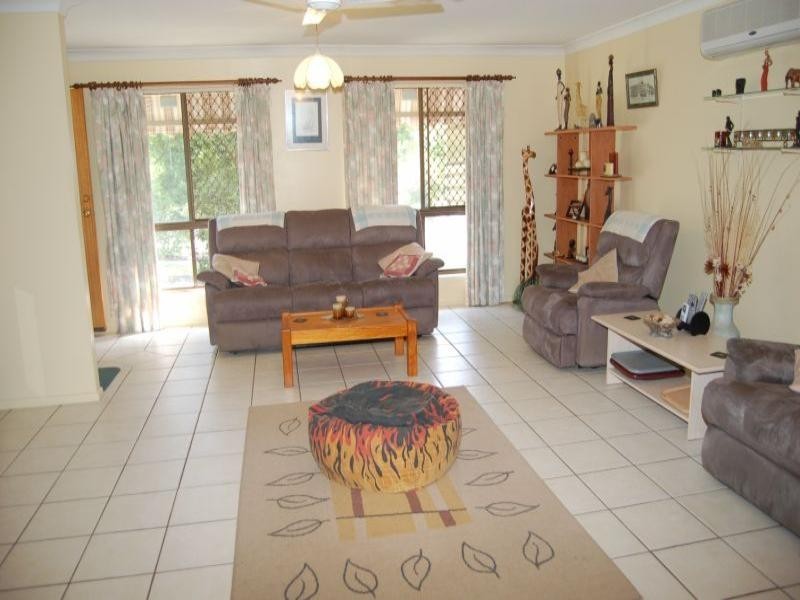 127 Flinders Cresent, Boronia Heights QLD 4124