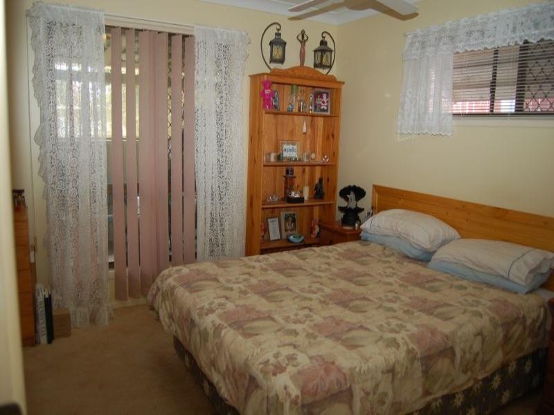 127 Flinders Cresent, Boronia Heights QLD 4124