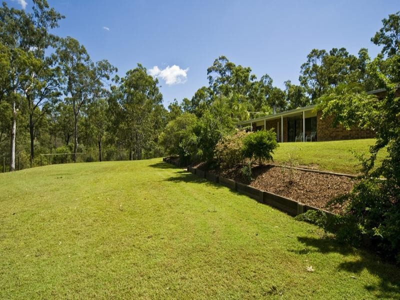 38-44 Willandra Road, Greenbank QLD 4124