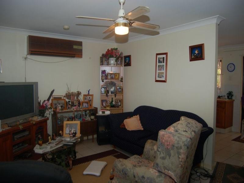 8 Clonmel Street, Regents Park QLD 4118