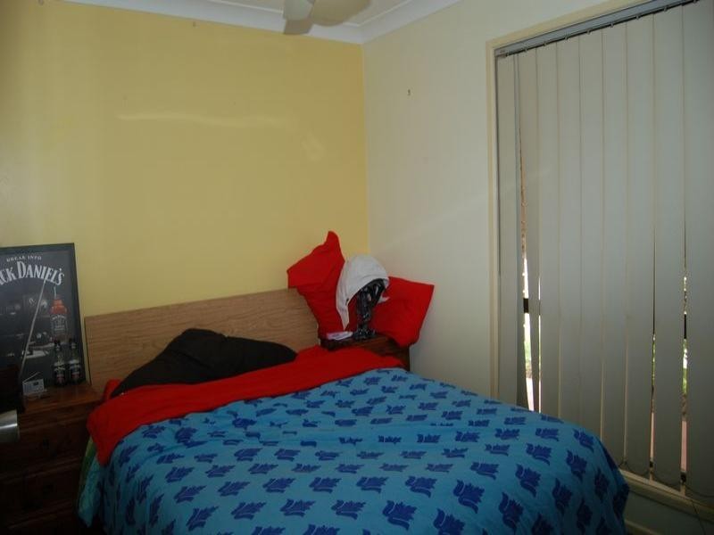 8 Clonmel Street, Regents Park QLD 4118