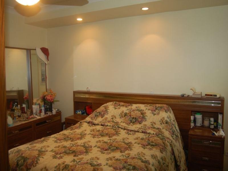 8 Clonmel Street, Regents Park QLD 4118