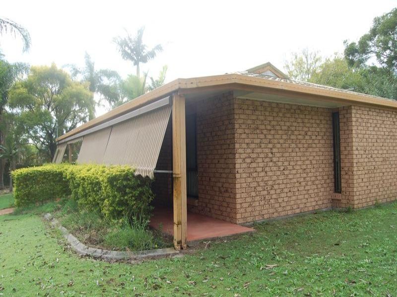8 Clonmel Street, Regents Park QLD 4118