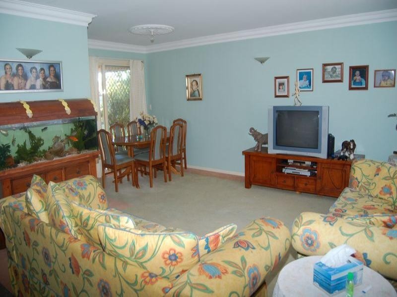 20 Indica Crescent, Regents Park QLD 4118