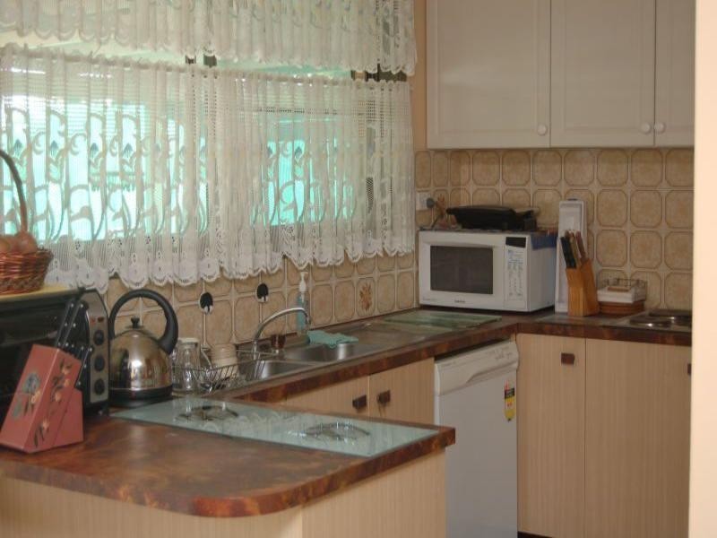 1 Matson Avenue, Regents Park QLD 4118