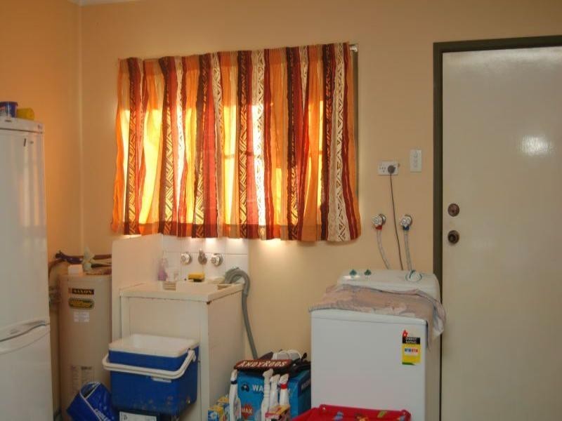 1 Matson Avenue, Regents Park QLD 4118