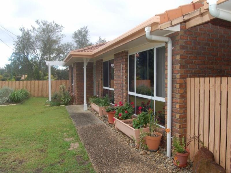 62 Haldham Crescent, Regents Park QLD 4118