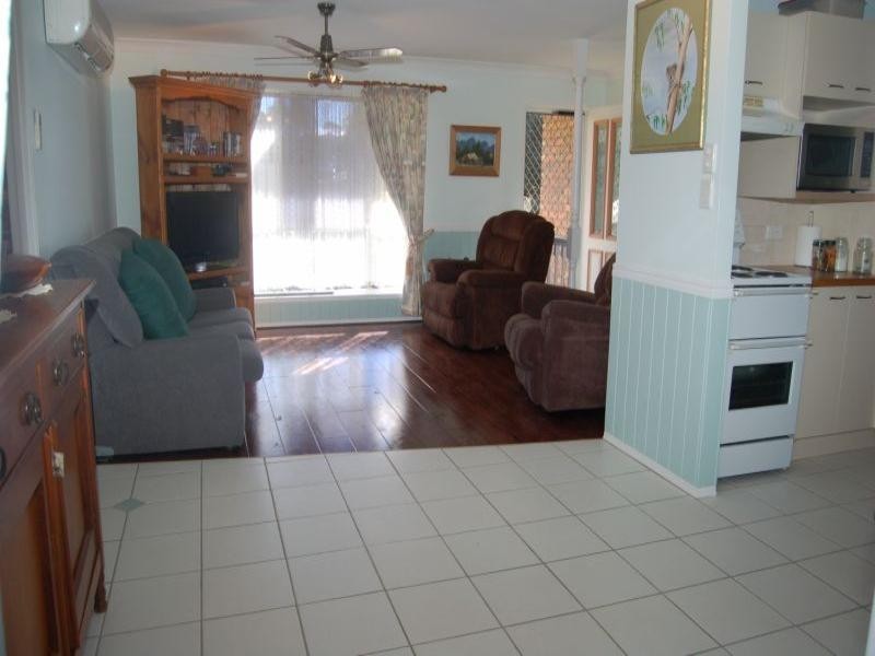 62 Haldham Crescent, Regents Park QLD 4118