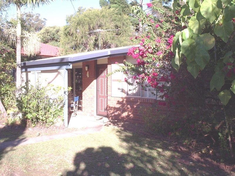 4 Oakdale Street, Browns Plains QLD 4118