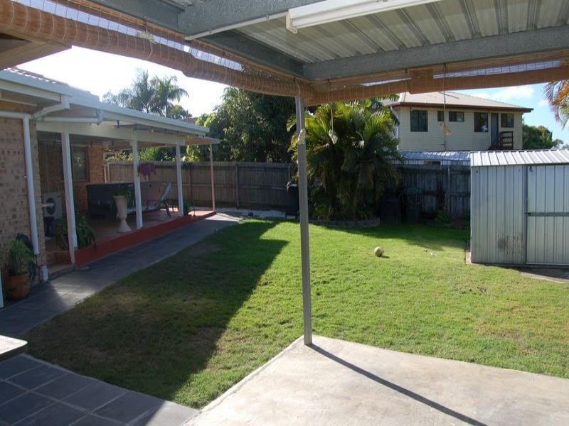 12 Fenwood Close, Boronia Heights QLD 4124