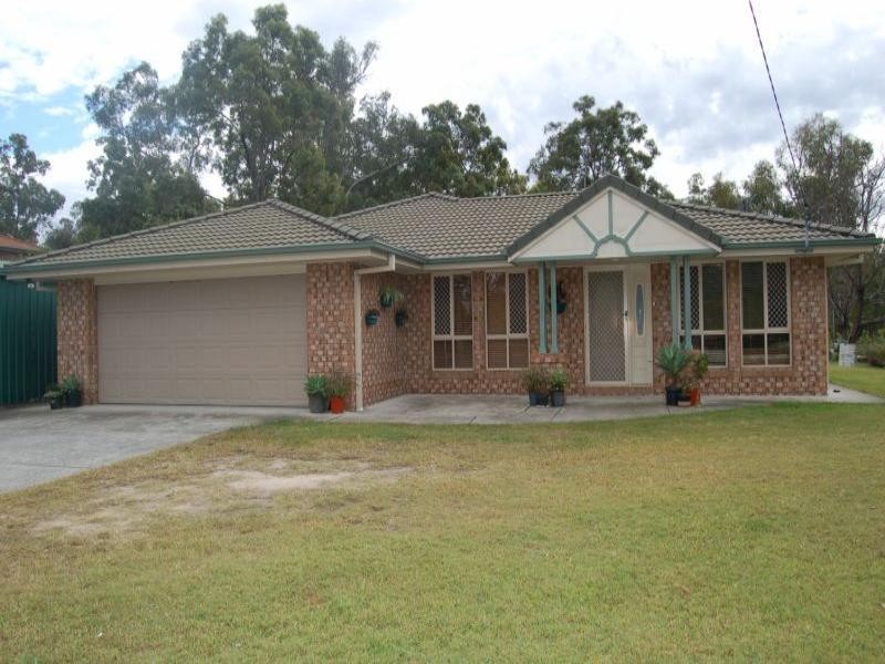 3 Belvedere Drive, Park Ridge QLD 4125