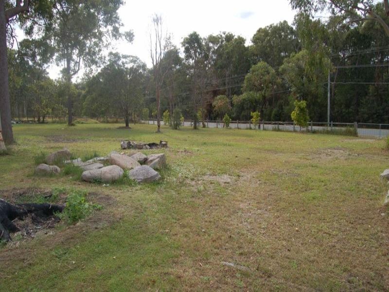 3 Belvedere Drive, Park Ridge QLD 4125