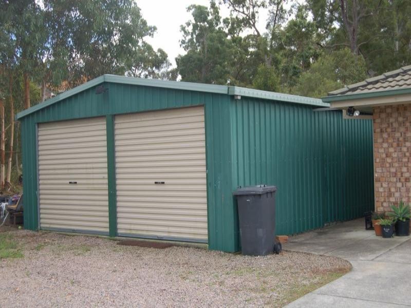 3 Belvedere Drive, Park Ridge QLD 4125