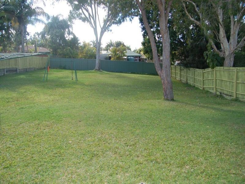 16 Cresthill Avenue, Regents Park QLD 4118
