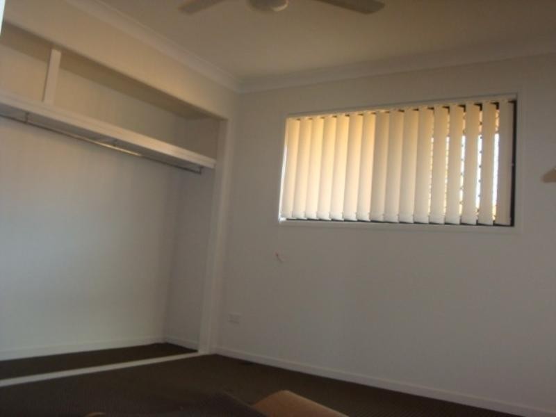 8 Devereaux, Boronia Heights QLD 4124