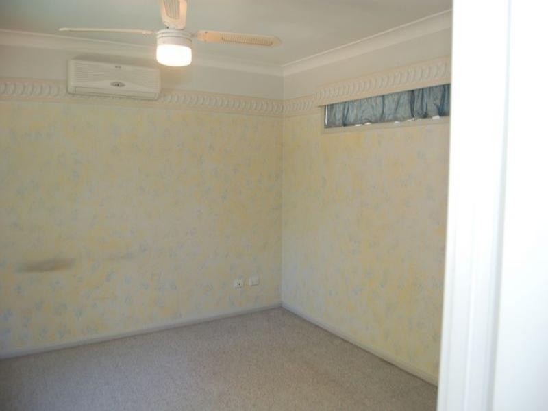 11 Hyde Court, Munruben QLD 4125