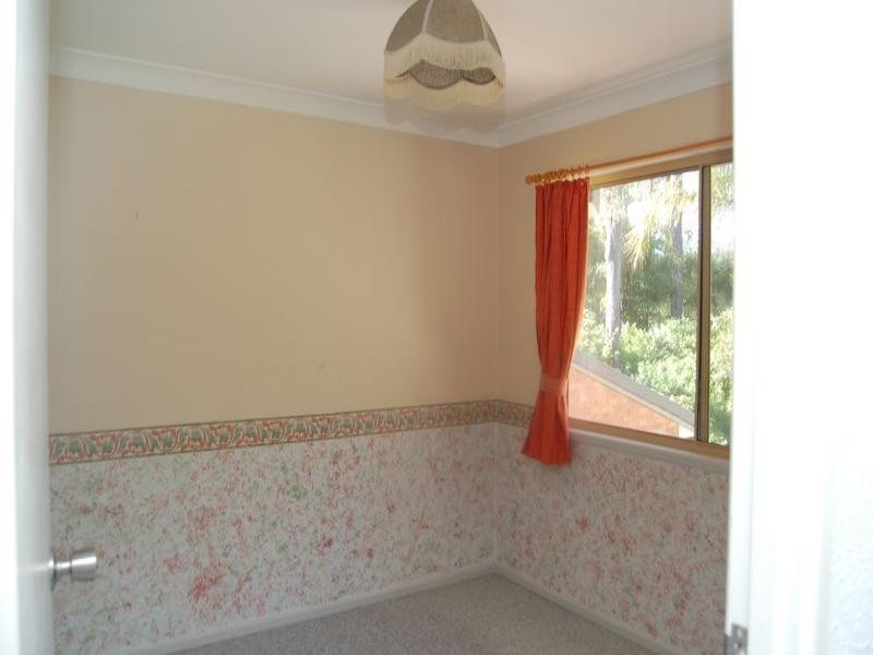 11 Hyde Court, Munruben QLD 4125