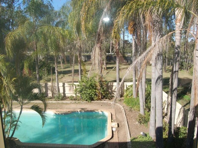 11 Hyde Court, Munruben QLD 4125