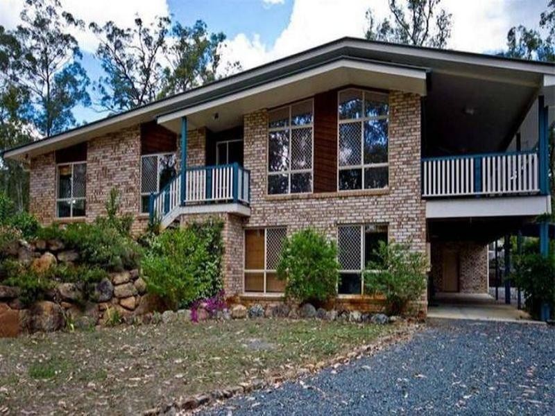 28 Woodswallow Court, Greenbank QLD 4124