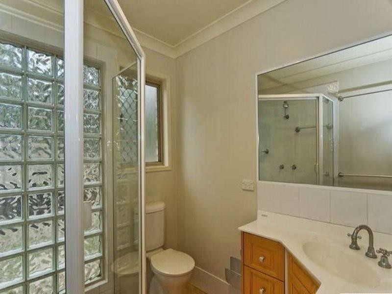 28 Woodswallow Court, Greenbank QLD 4124