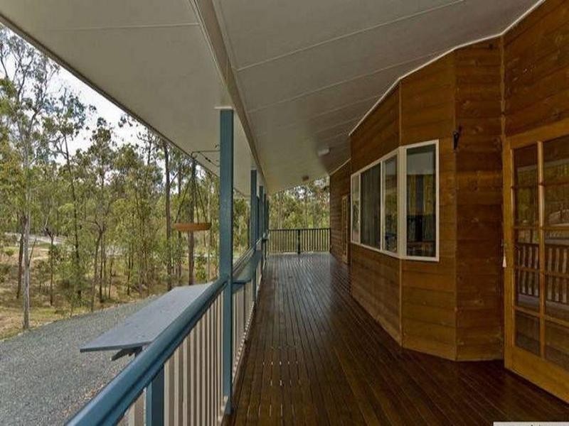 28 Woodswallow Court, Greenbank QLD 4124