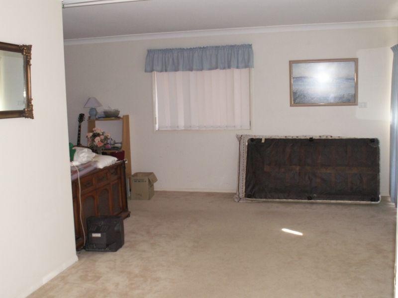 5 Gleditsia Close, Regents Park QLD 4118