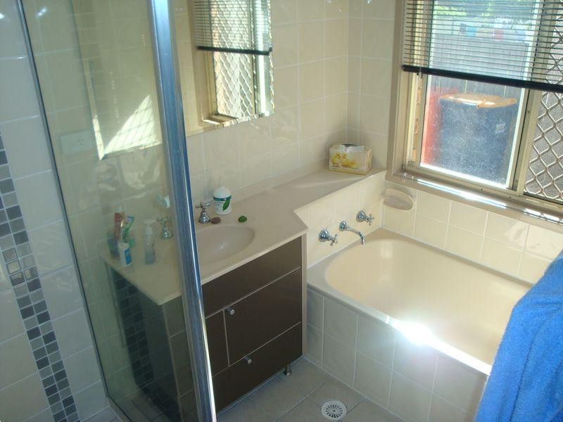 Regents Park QLD 4118