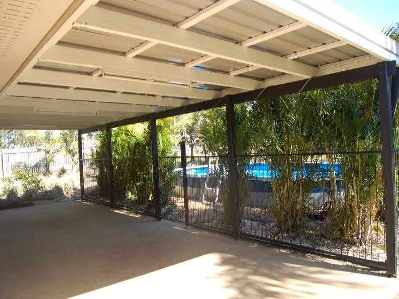 15 Gingko Crescent, Regents Park QLD 4118