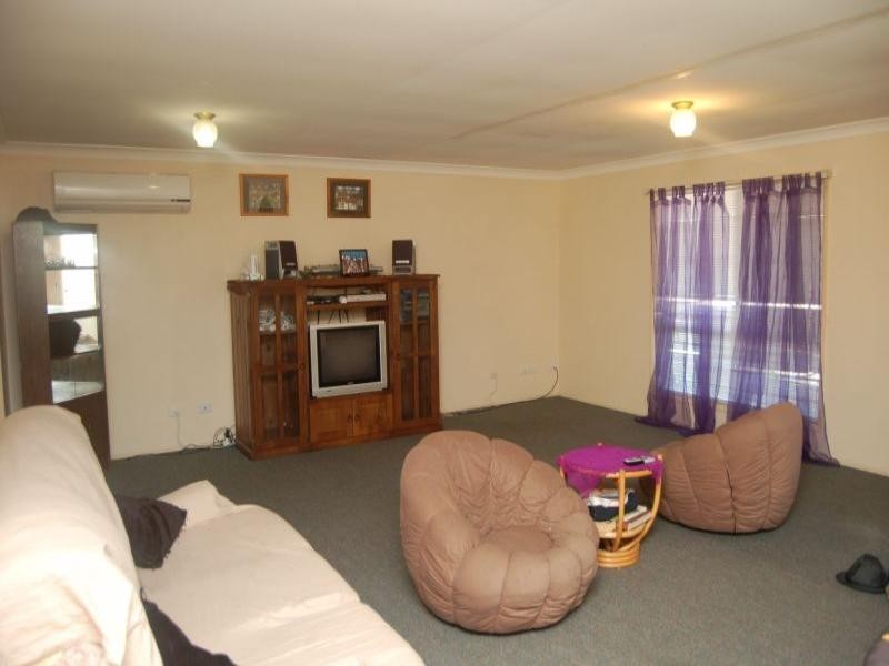 17 Macquarie Street, Boronia Heights QLD 4124