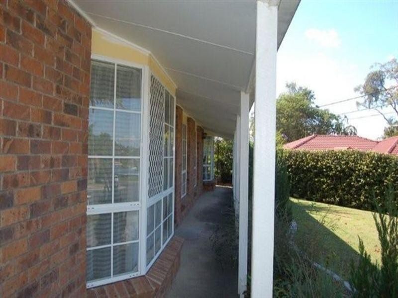 12 Ixora Court, Regents Park QLD 4118