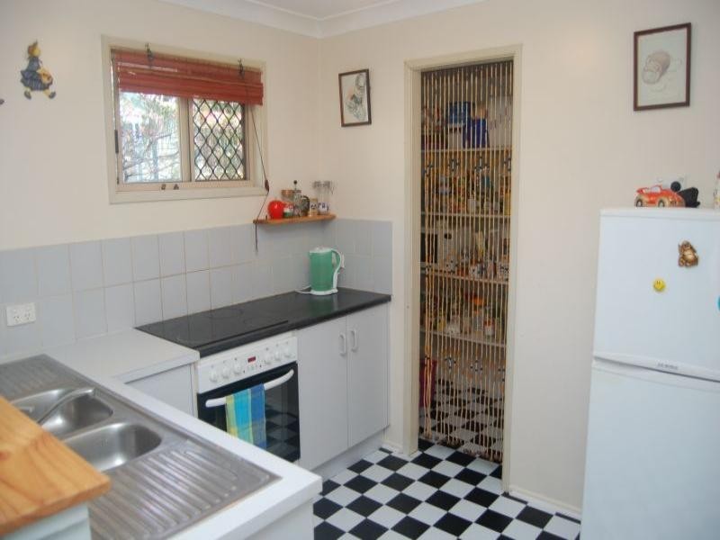 28 Campden Street, Browns Plains QLD 4118
