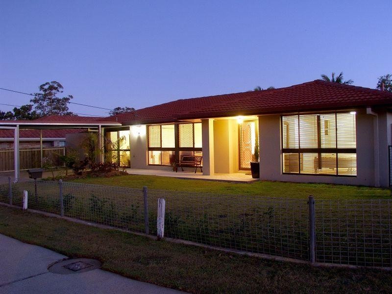46 Sweetgum Street, Hillcrest QLD 4118