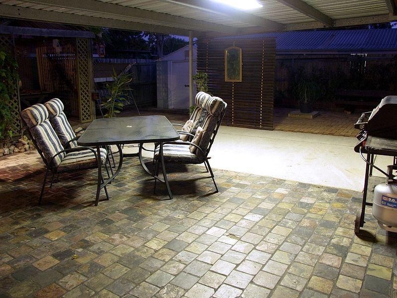 46 Sweetgum Street, Hillcrest QLD 4118