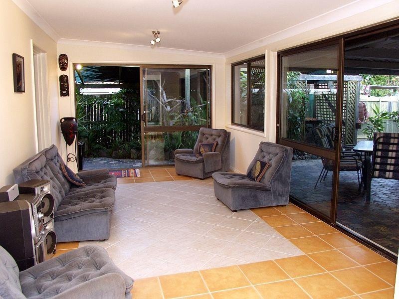 46 Sweetgum Street, Hillcrest QLD 4118