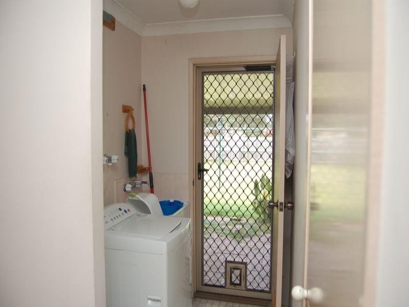 31 Emerald Drive, Regents Park QLD 4118