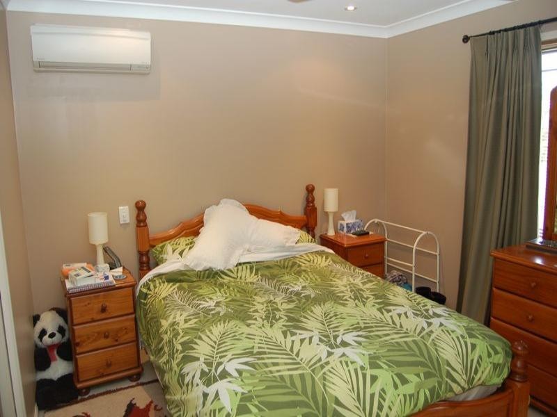 17 Seymore Court, Boronia Heights QLD 4124