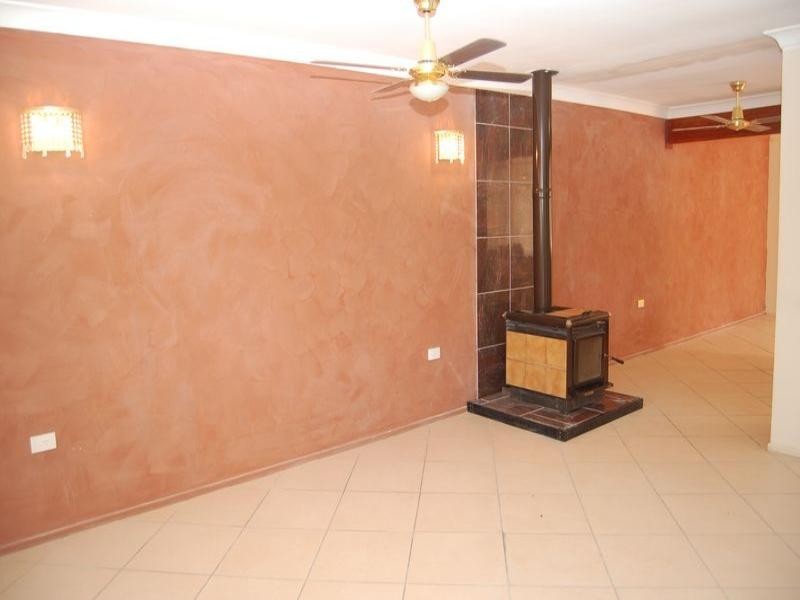 26 Bambil Street, Crestmead QLD 4132