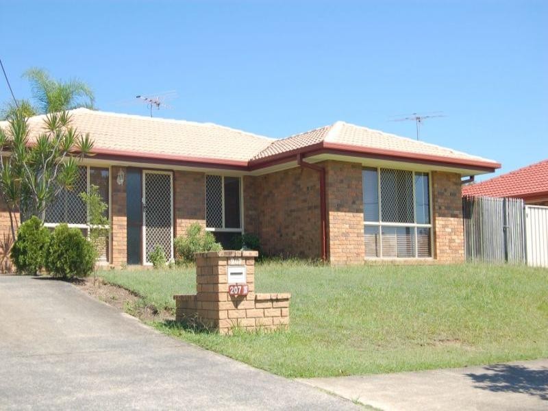 207 Waller Road, Regents Park QLD 4118