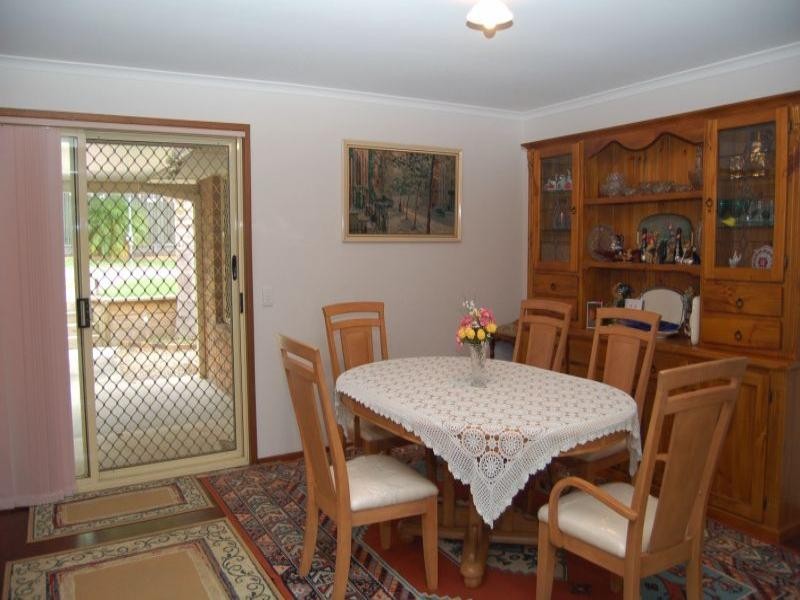 207 Waller Road, Regents Park QLD 4118