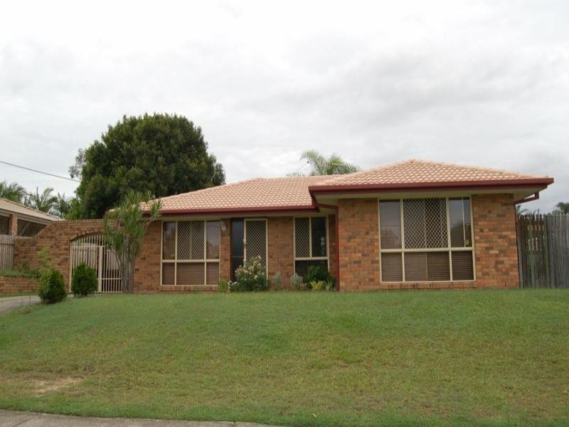 207 Waller Road, Regents Park QLD 4118