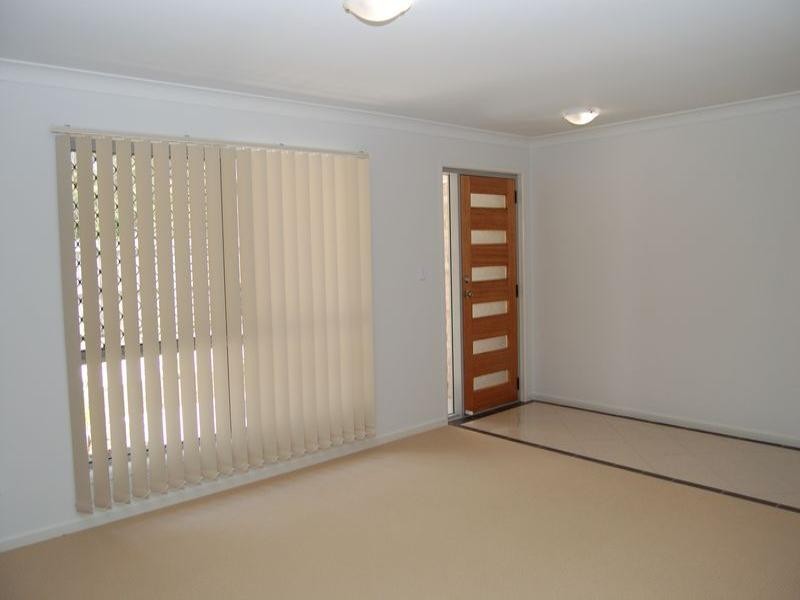 140 Middle Road, Boronia Heights QLD 4124