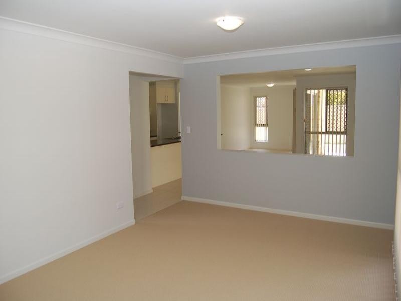 140 Middle Road, Boronia Heights QLD 4124