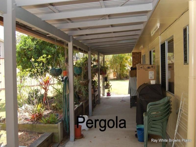 13 Lacebark Street, Crestmead QLD 4132