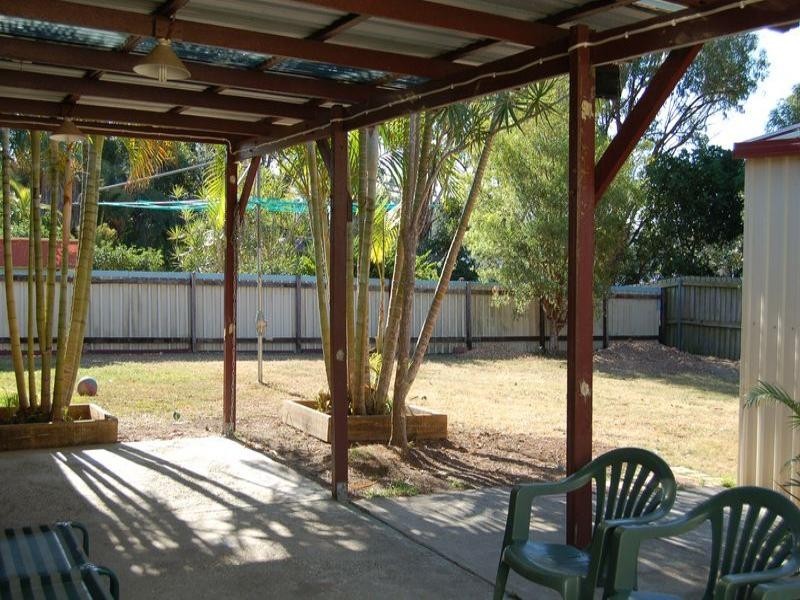 Regents Park QLD 4118