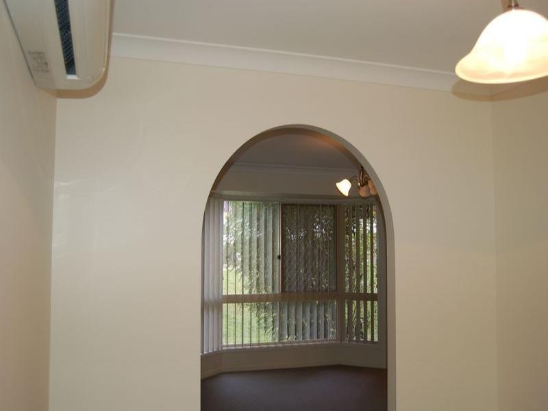 Regents Park QLD 4118